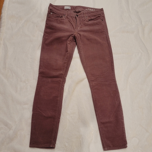 GAP Skinny Courds - Picture 1 of 3